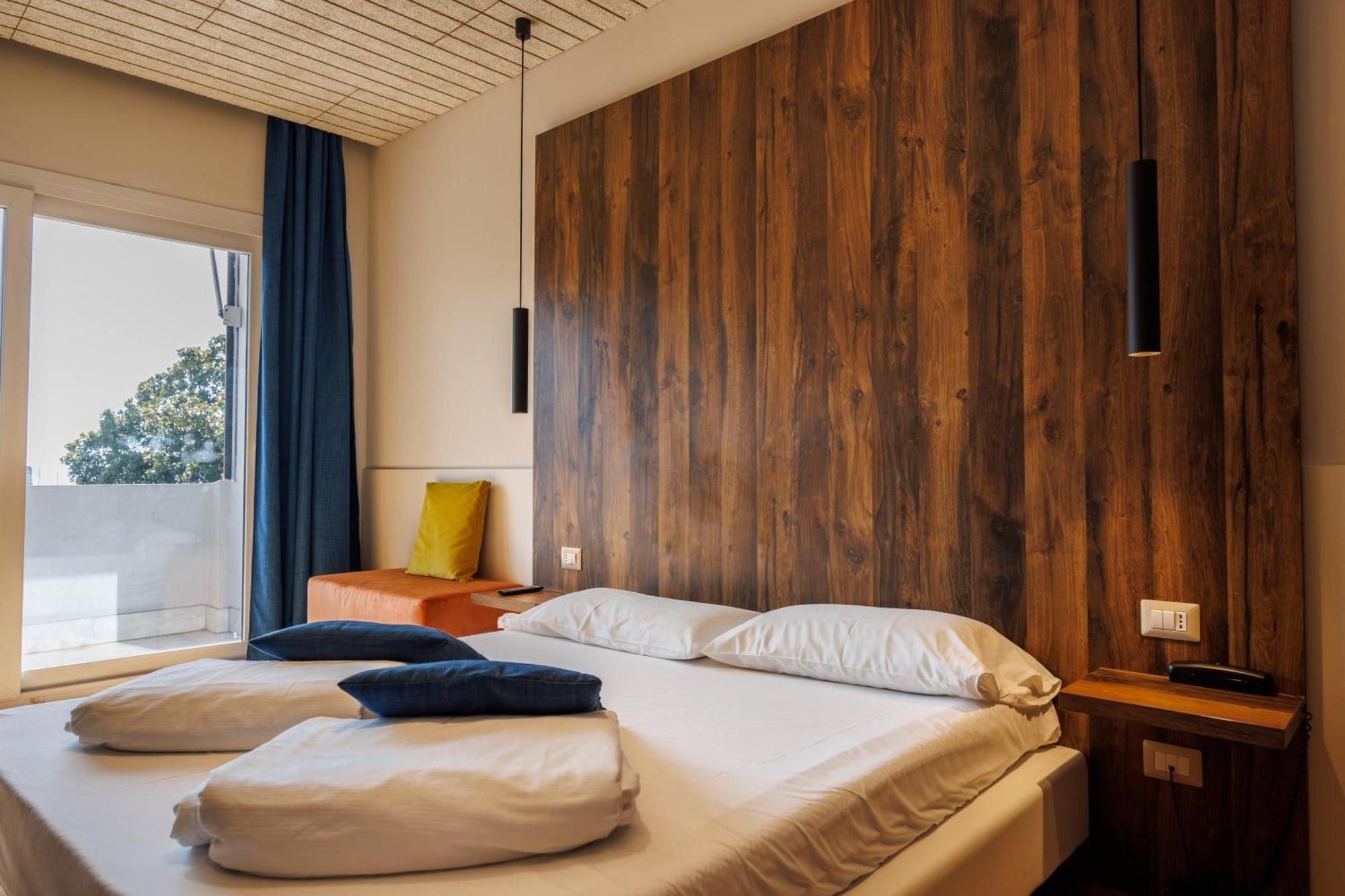 Grand Hotel Riva Bagian luar foto