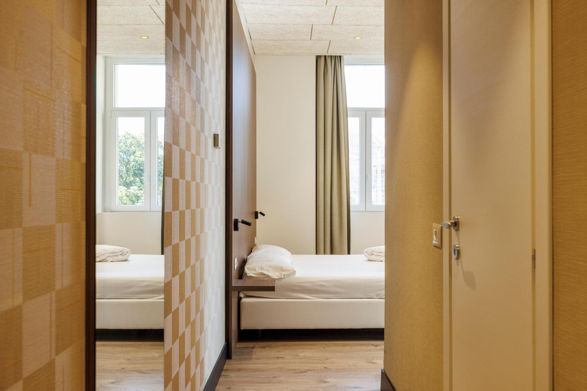 Grand Hotel Riva Bagian luar foto