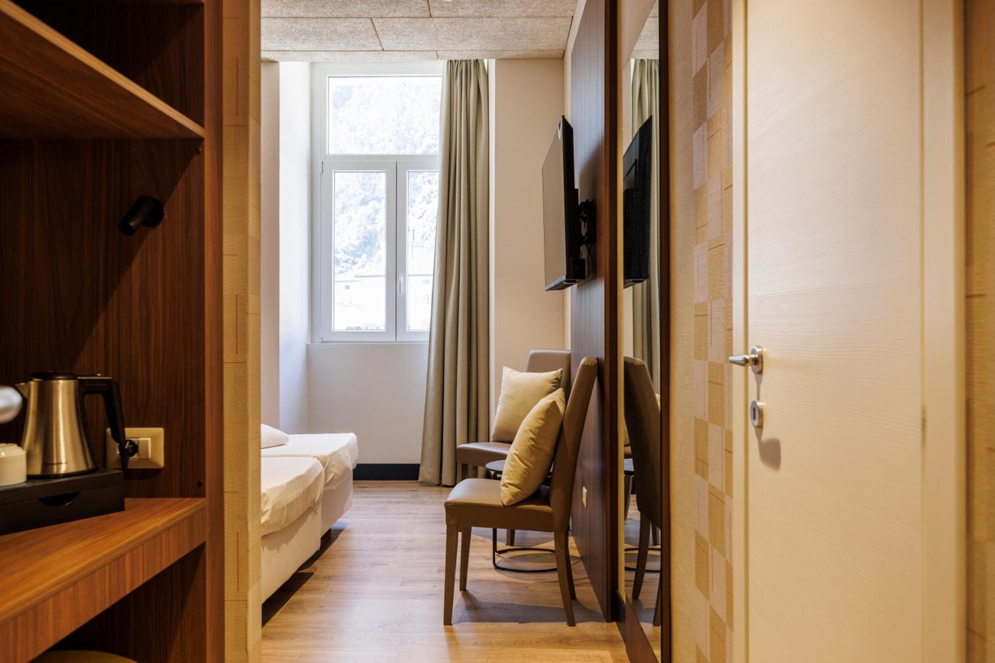 Grand Hotel Riva Bagian luar foto